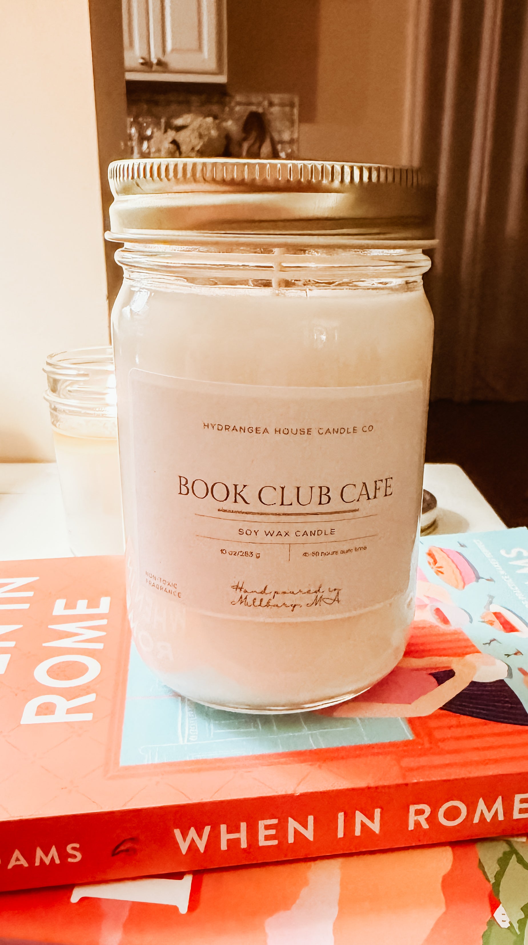 Book Club Cafe 10 oz soy wax candle